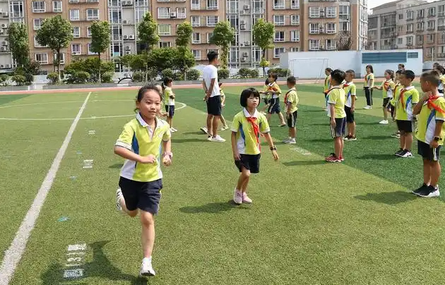 旨在让家长从孩子的视角