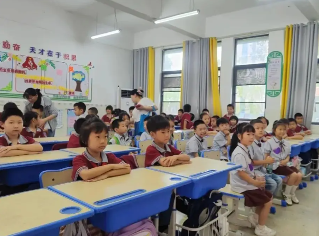 每一门特征课程每一个特征都为孩子们未来多给一种挑选 每一门特征课程每一个特征都为孩子们未来多给一种挑选